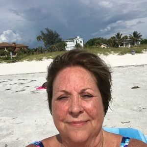 Meet your Posher, Joanna